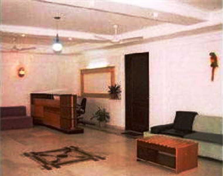 Hotel Royal Palace New Delhi Exterior photo